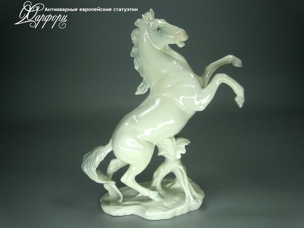 Купить фарфоровую статуэтку KARL ENS Конь на дыбах